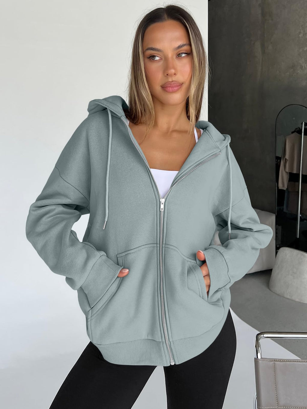 Damen Zip-Hoodie mit Kapuze – Bequeme Freizeit Sweatjacke
