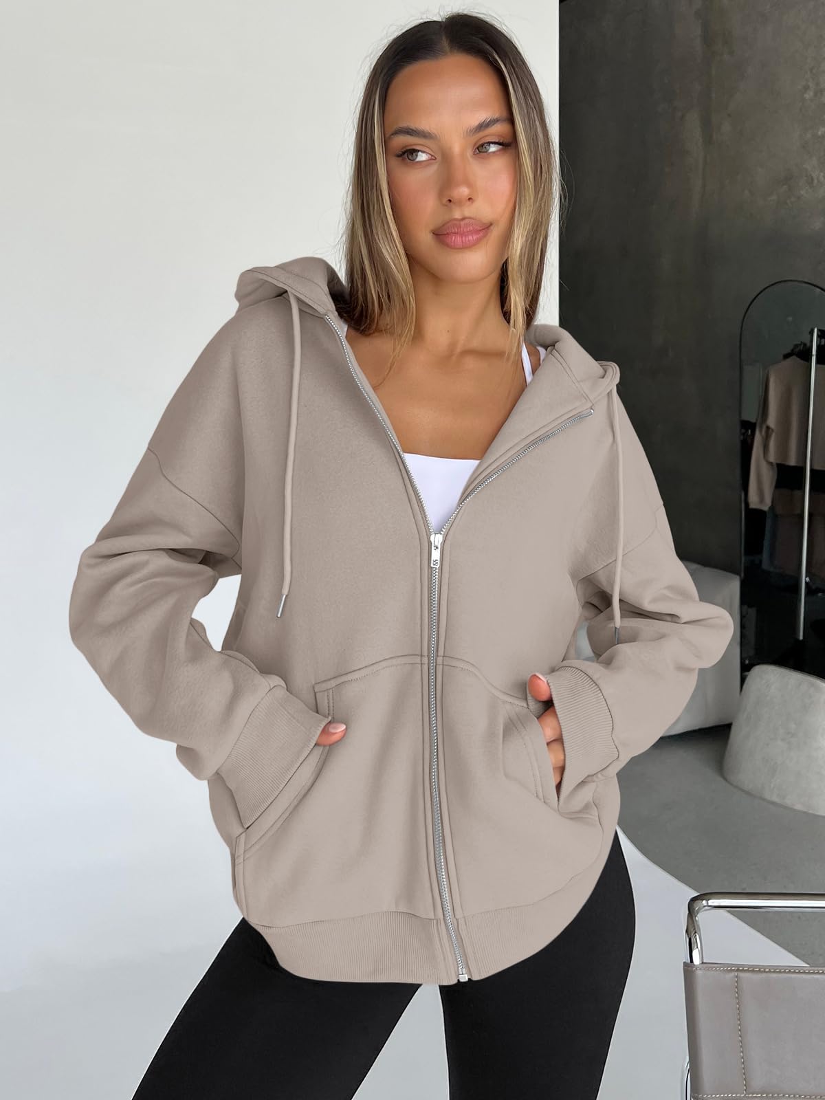 Damen Zip-Hoodie mit Kapuze – Bequeme Freizeit Sweatjacke
