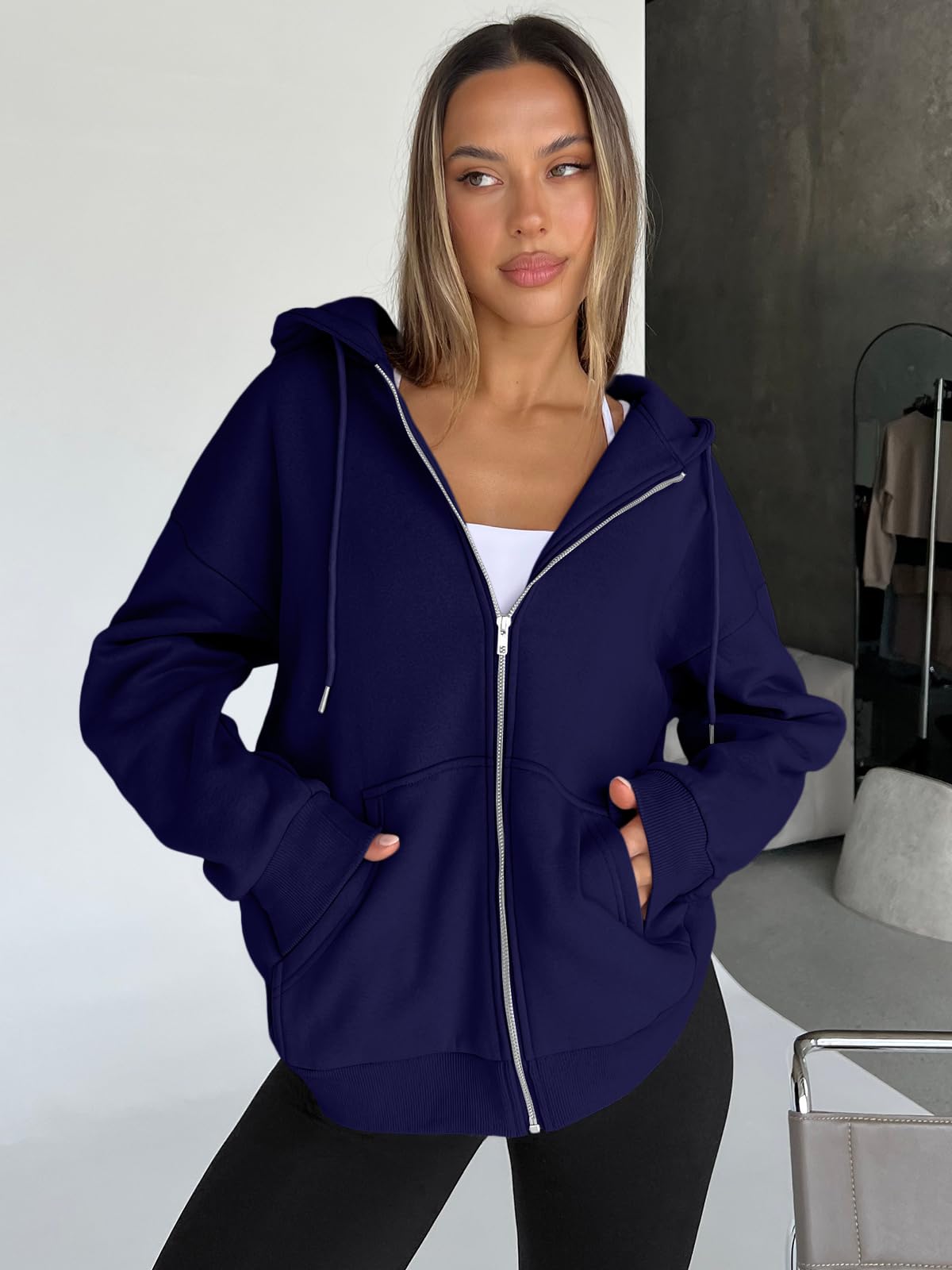 Damen Zip-Hoodie mit Kapuze – Bequeme Freizeit Sweatjacke