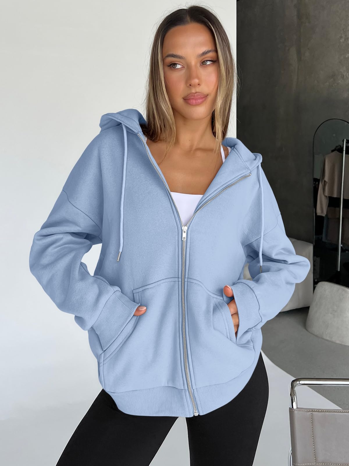 Damen Zip-Hoodie mit Kapuze – Bequeme Freizeit Sweatjacke