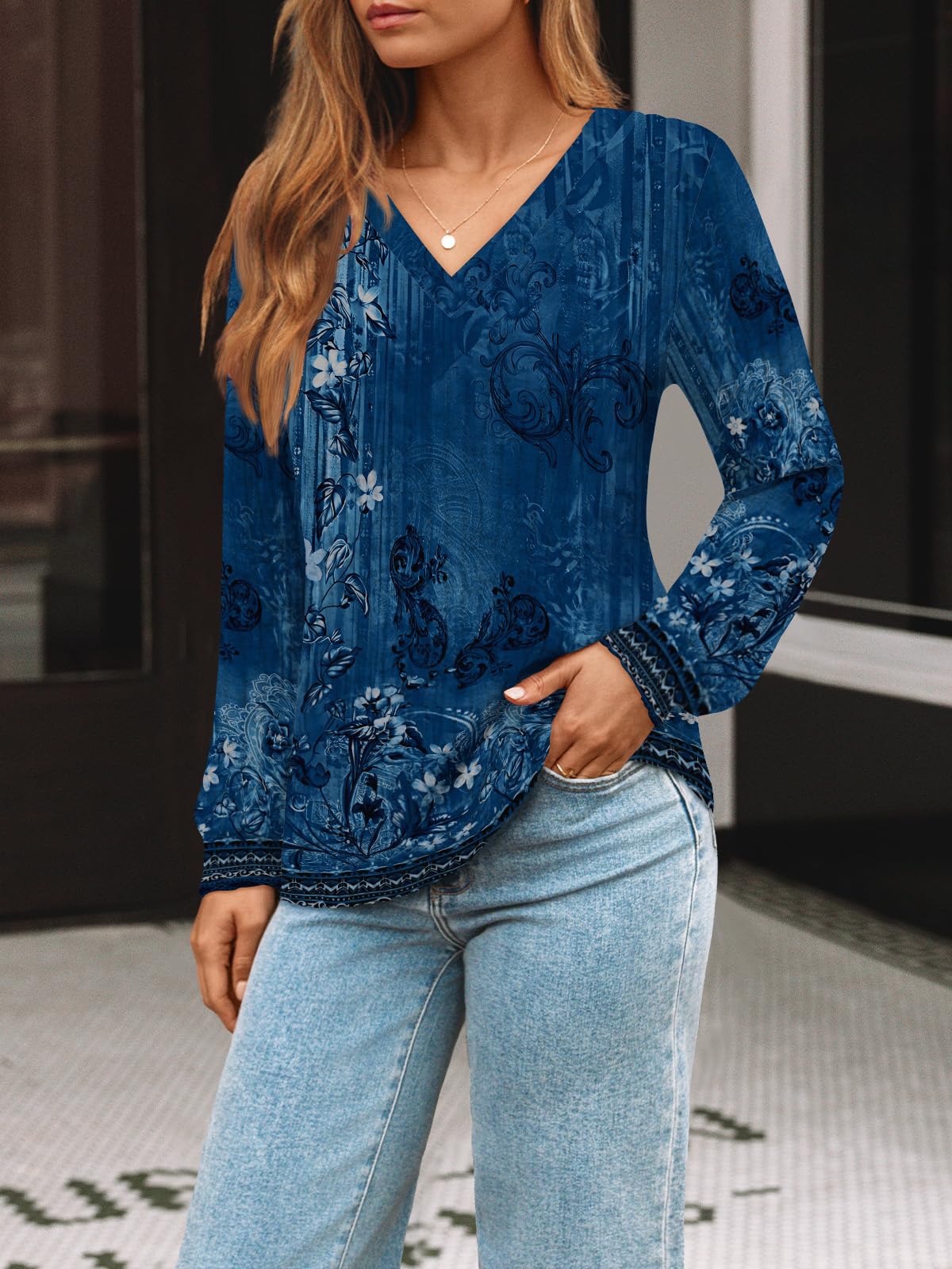 Damen Langarmshirt mit V-Ausschnitt – Lässiges Herbst Oberteil