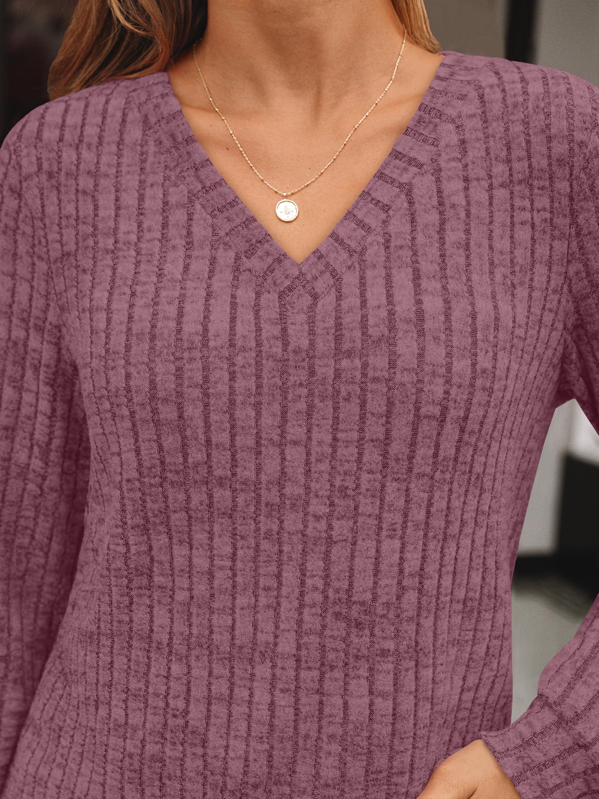Damen Langarmshirt mit V-Ausschnitt – Lässiges Herbst Oberteil