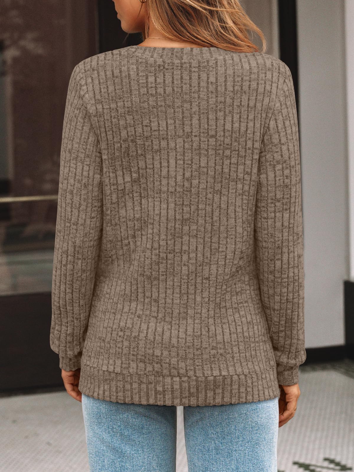 Damen Langarmshirt mit V-Ausschnitt – Lässiges Herbst Oberteil