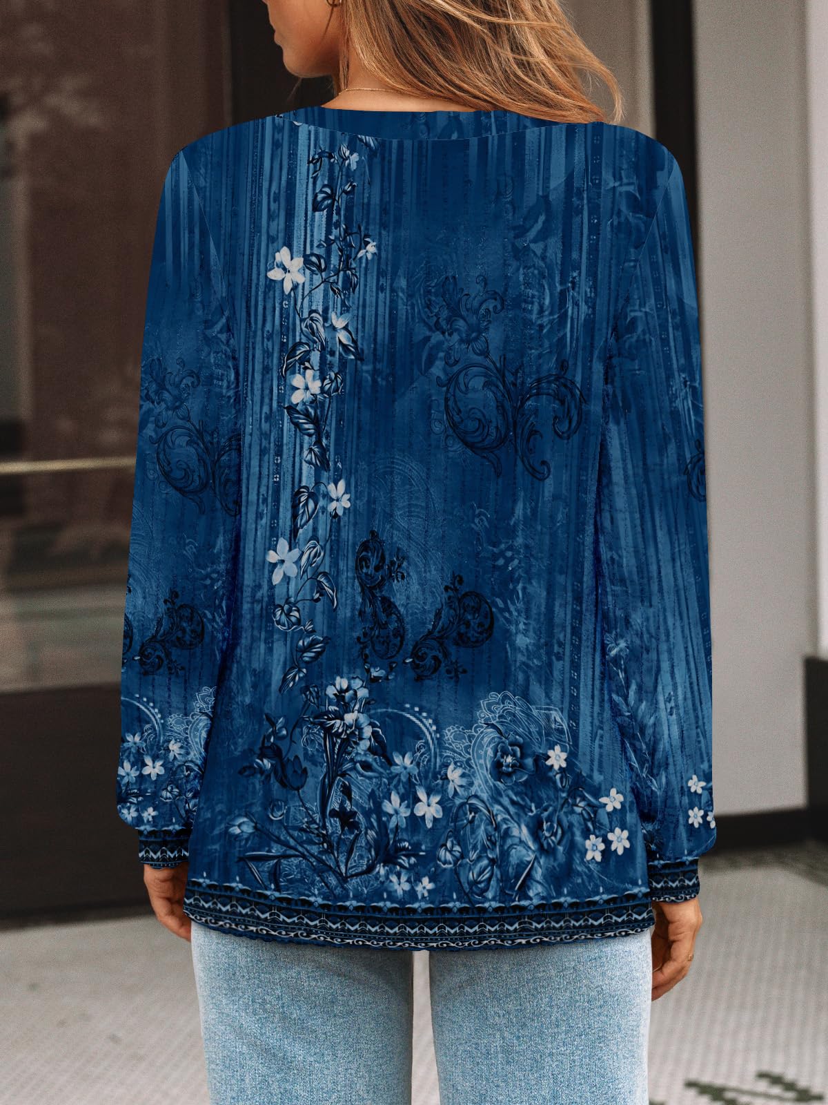 Damen Langarmshirt mit V-Ausschnitt – Lässiges Herbst Oberteil