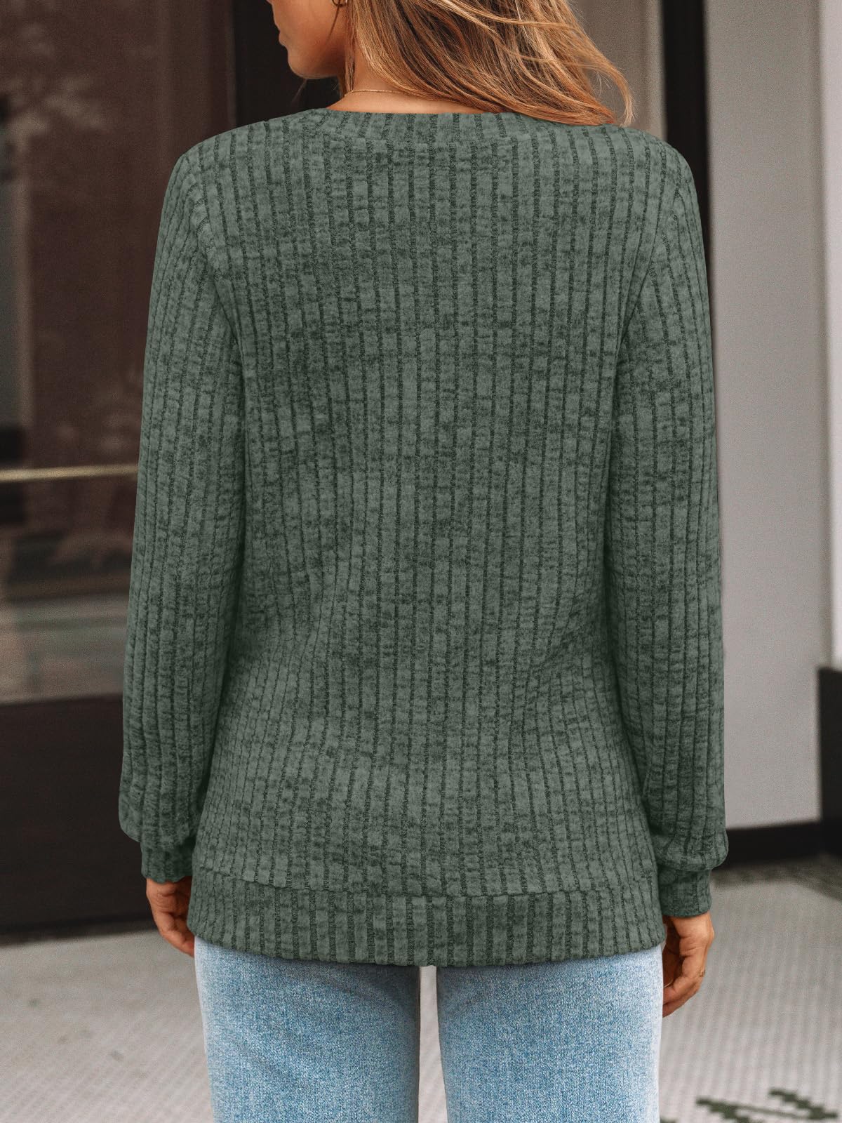 Damen Langarmshirt mit V-Ausschnitt – Lässiges Herbst Oberteil