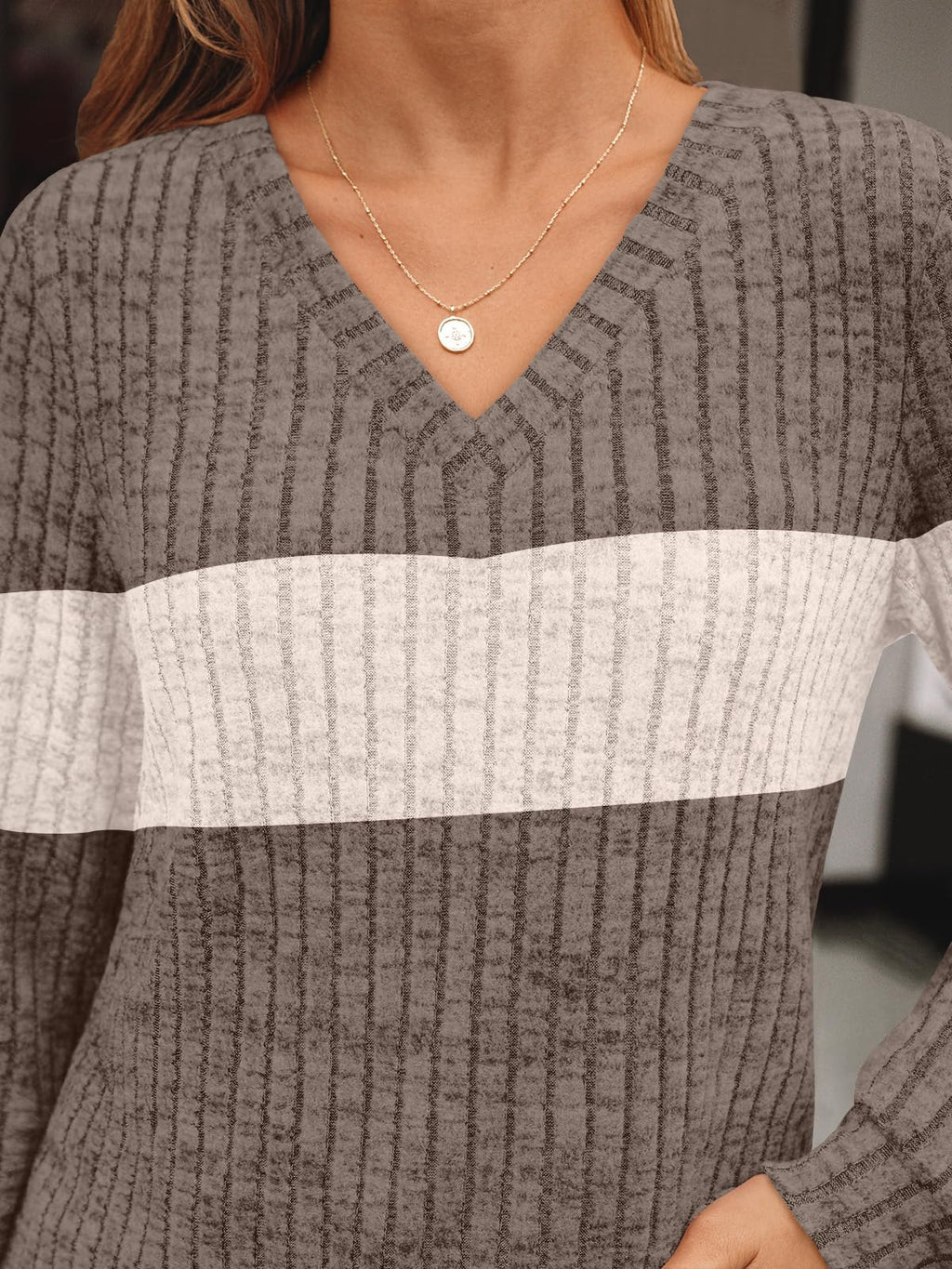 Damen Langarmshirt mit V-Ausschnitt – Lässiges Herbst Oberteil