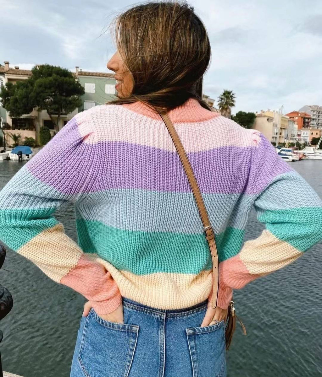 Damen Pullover mit bunten Streifen – Moderner Casual Look